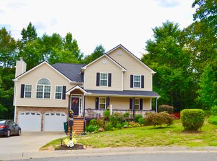 150 Long Pointe Rd SE, Calhoun, GA 30701