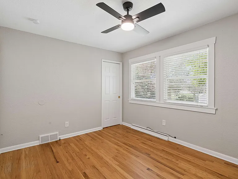 3145 S Fox St — Photo 23