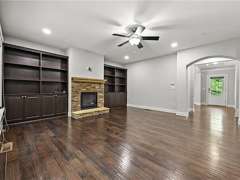 9965 Cameron Parc Cir — Photo 10