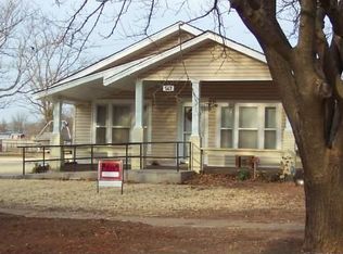 513 3rd St, Fort Cobb, OK 73038