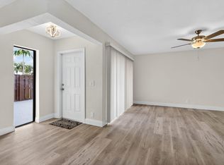 6264 Seven Springs Blvd APT D, Greenacres, FL 33463