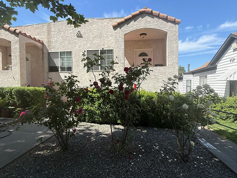 Sidewalk View
