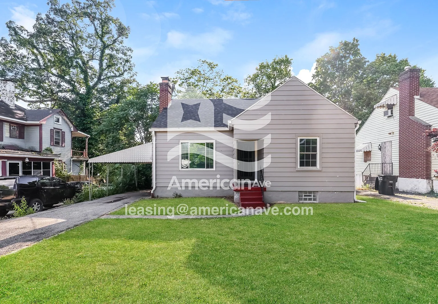 3 bed, 1.0 bath, 1022 sqft, $1,140 — Photo 1