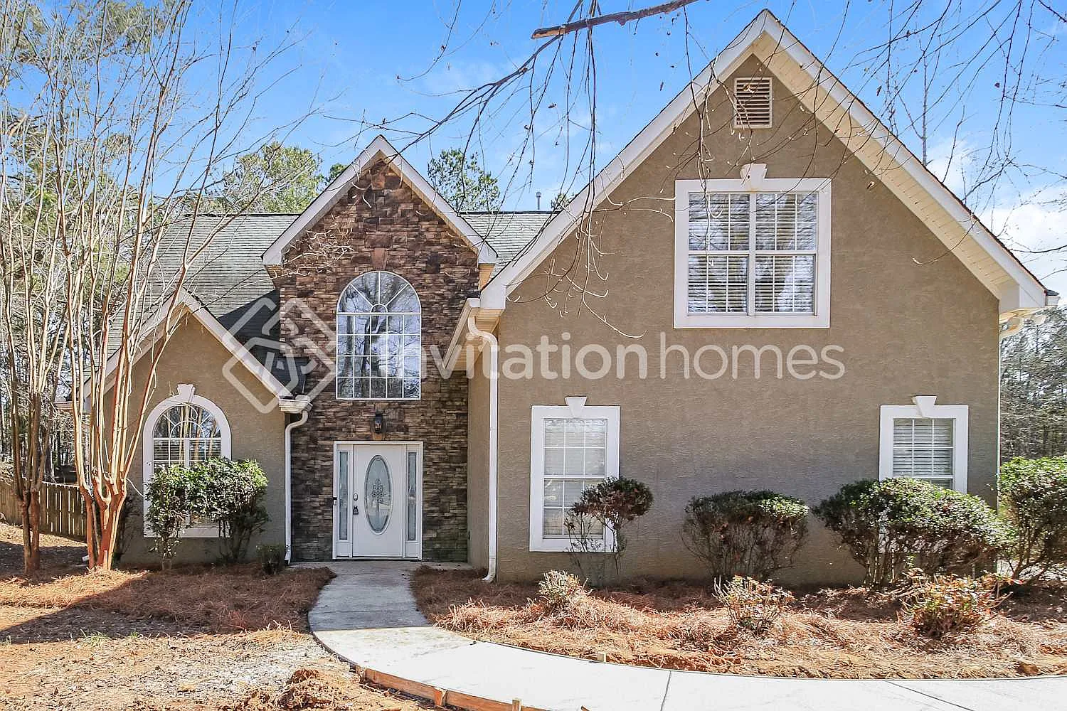 156 Wyckliffe Dr Locust Grove, GA 30248 — Photo 1