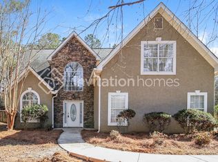 156 Wyckliffe Dr, Locust Grove, GA 30248