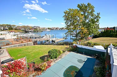 2687 East 66th Street