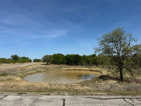 Demonbreun Ct, Chico, TX 76431