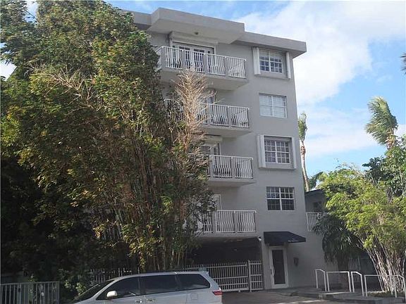 2nd image of 1754 Meridian Ave APT 201