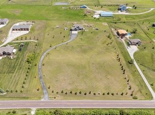 14896 170th St, Bonner Springs, KS 66012