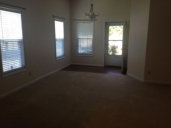 Great Room view to Entrance