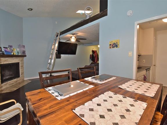 5th image of 38 Hideaway Dr