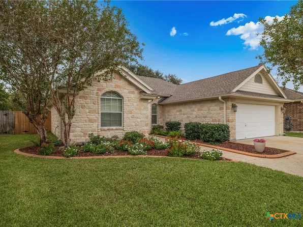308 Green Gable Dr, Victoria, TX 77904