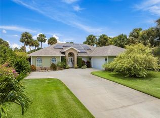 1080 4th Ct SW, Vero Beach, FL 32962