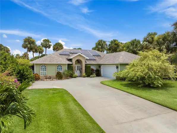 1080 4th Ct SW, Vero Beach, FL 32962