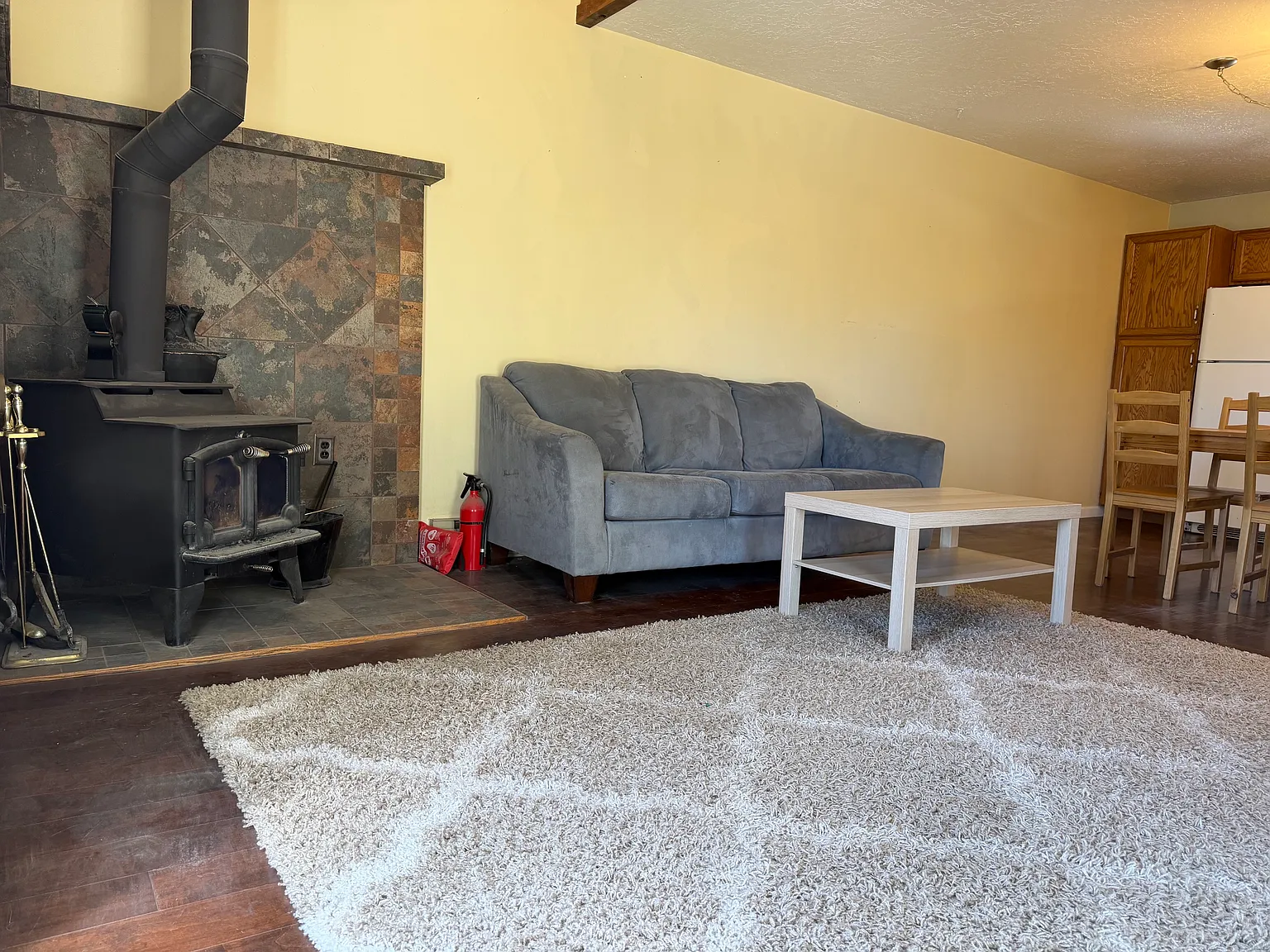 3 bed, 2.5 bath, 1624 sqft, $3,600 — Photo 4
