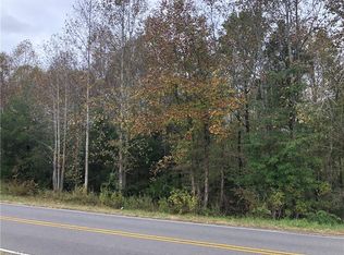 1 1641 Country Clb, Yadkinville, NC 27055