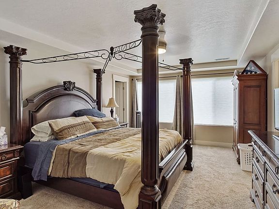 4th image of 4434 S Gordon Ln