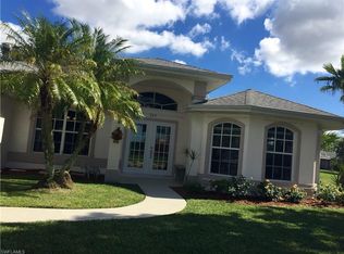 703 SW Santa Barbara Pl, Cape Coral, FL 33991