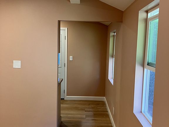 2nd image of 5326 Bellingham Ave
