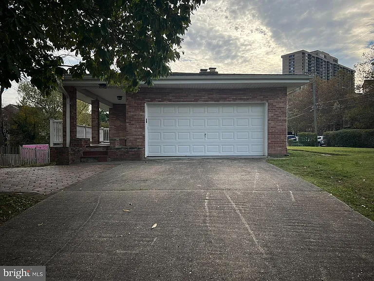 3601 S 14th St — Photo 56