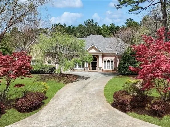 2016 Westbourne Way, Johns Creek, GA 30022