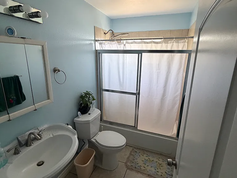 152 Nevada Ave — Photo 9