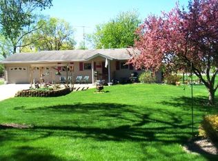 18449 234th Cir, Hutchinson, MN 55350