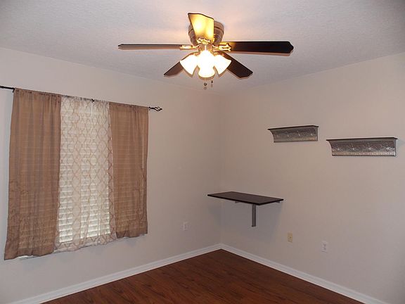 5th image of 7178 N Ireland Dr