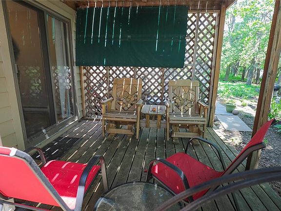 2nd image of 12 Golfside Cir
