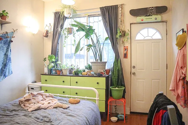 Rented by Lofts and Flats LLC | media 2