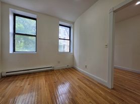 439 W 47th St, New York, NY