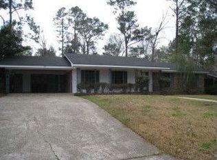 708 Woodland Ct, Hattiesburg, MS 39401