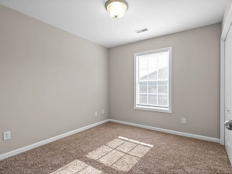 Durrett Drive-65 — Photo 17