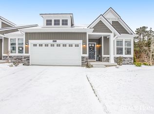 14702 Pine Dew Dr, Grand Haven, MI 49417