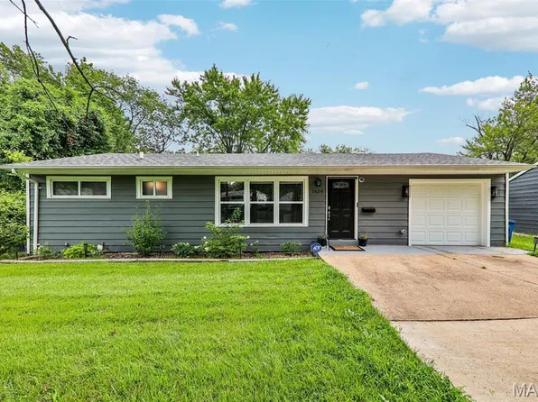 1629 Jett Dr, Saint Louis, MO 63136