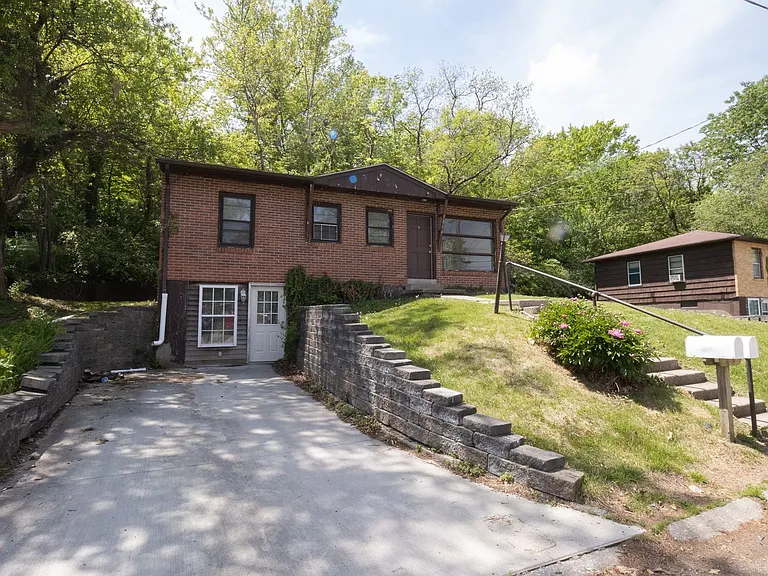 1804 Sunrise Dr — Photo 10