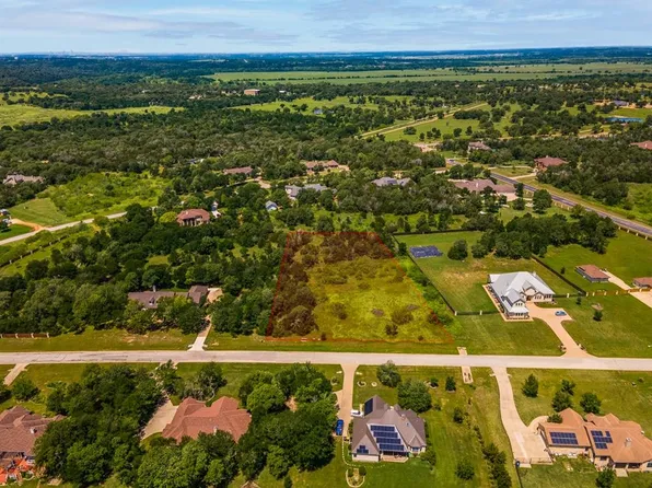 124 Territory Dr, Bastrop, TX 78602