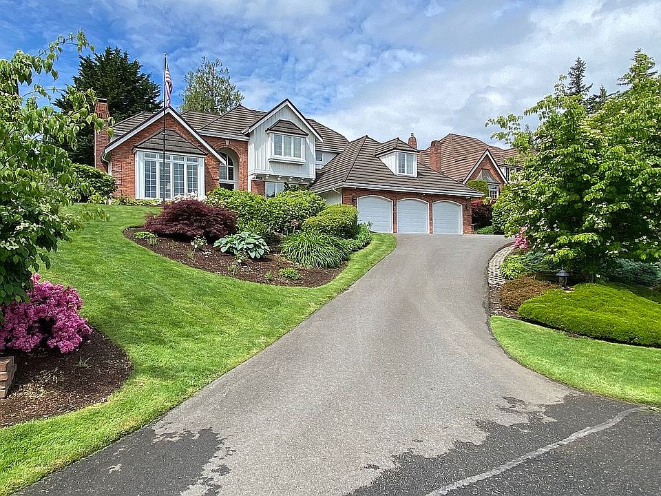 1st image of 4639 233rd Ave SE