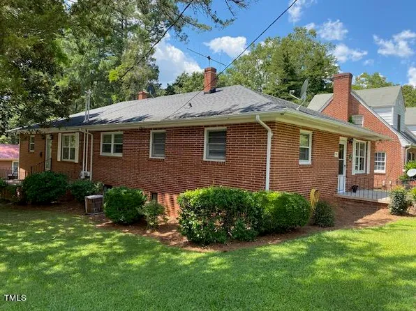 301 W Young Ave, Henderson, NC 27536