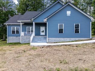 103 White Pine Ln, Jamestown, TN 38556