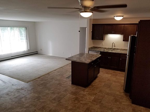 4th image of 240 Williamsburg Dr APT 5