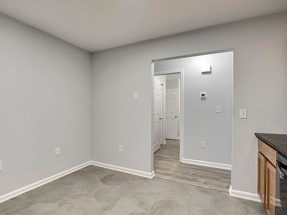 5th image of 101 Pinewood Dr Lot 1