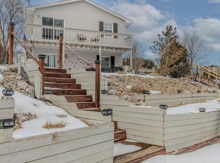 9285 E Sleepy Hollow Pkwy, Cromwell, IN 46732