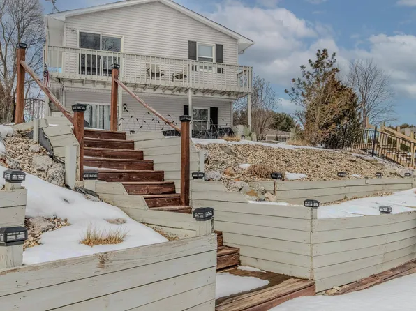 9285 E Sleepy Hollow Pkwy, Cromwell, IN 46732