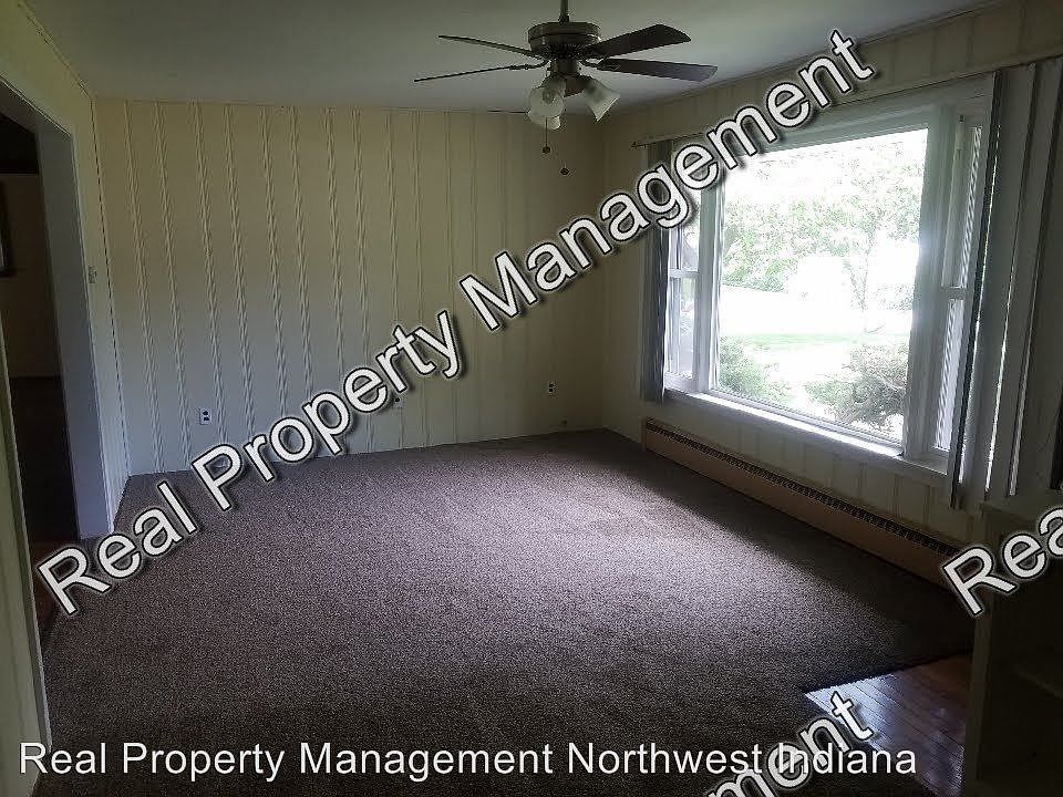 1st image of 505 E 70th Pl