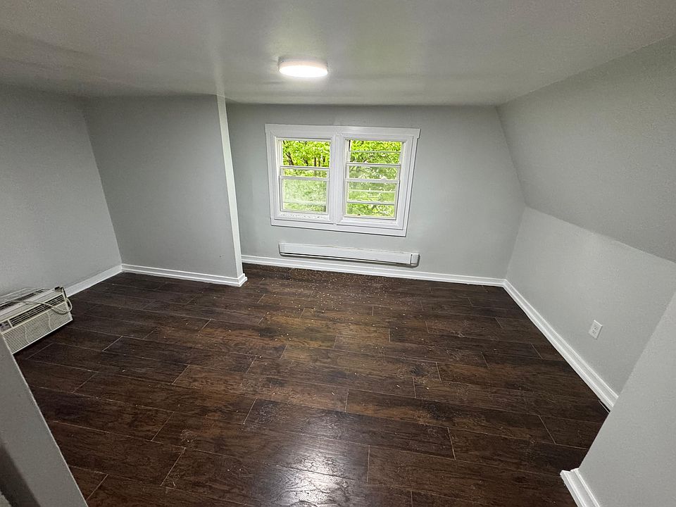 2nd image of 830 S 19th St #G3