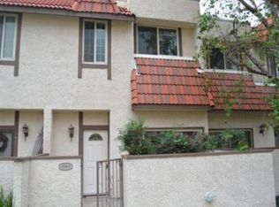 17928 River Cir APT 5, Santa Clarita, CA 91387