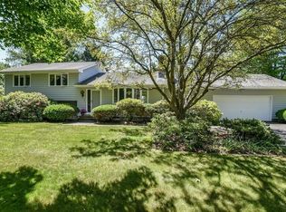 7 Laurana Ln, Hadley, MA 01035