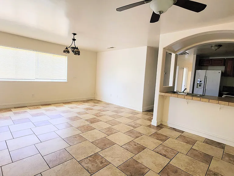 2111 Kalibo St — Photo 17