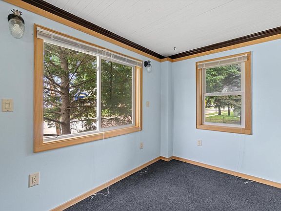 3rd image of 4826 N 70th STREET
